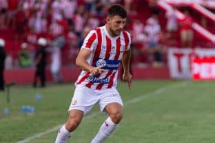 Jogador do Náutico em partida contra o Botafogo-PB pela Copa do Nordeste (Crédito: Gabriel França/CNC)