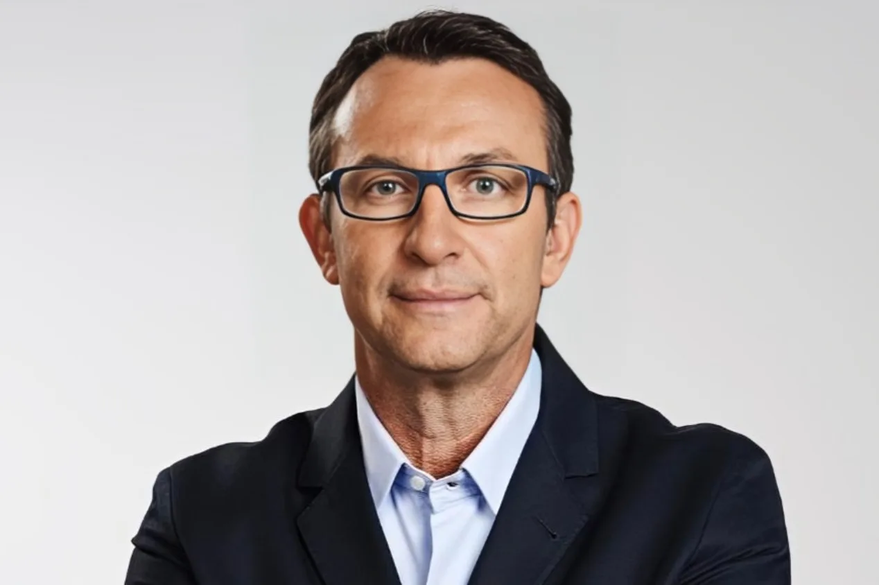 Band age nos bastidores e define mudança em programa de Neto