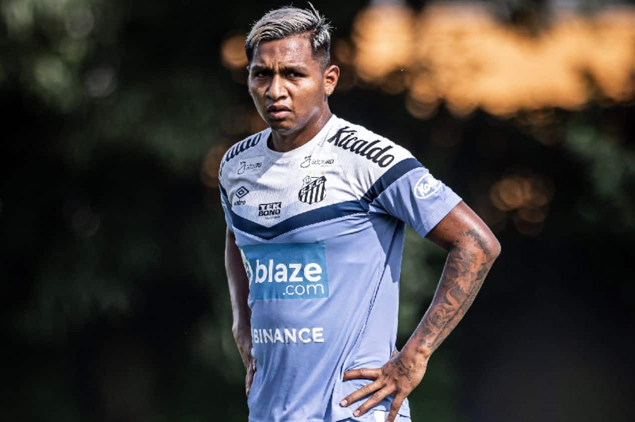 Neto detona atleta estrangeiro do Santos: “Não é essa a profissão dele”