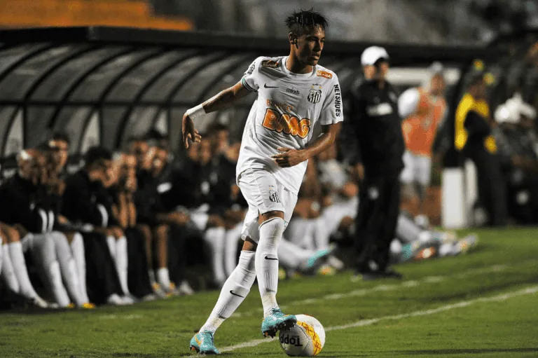 Quantos títulos Neymar tem pelo Santos?