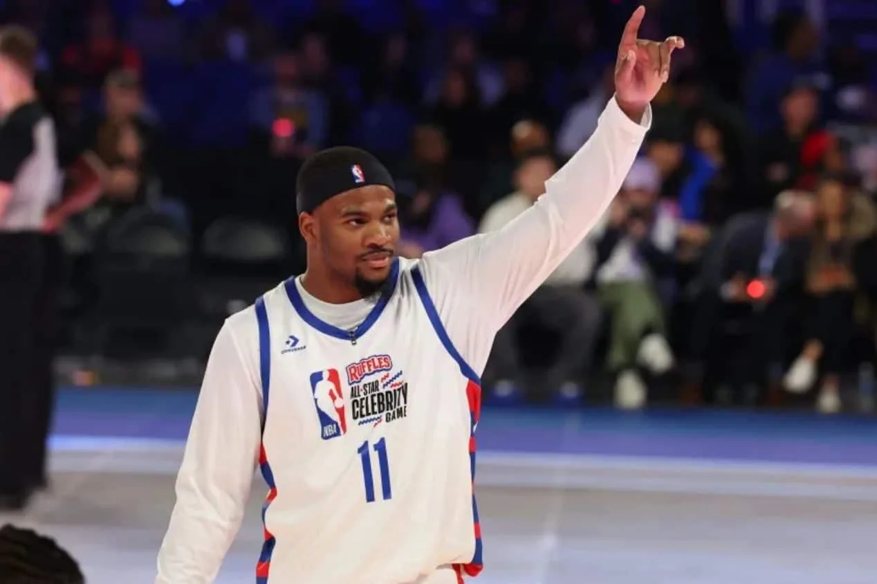 NFL: Micah Parsons, dos Cowboys, é eleito MVP do Jogo das Celebridades da NBA