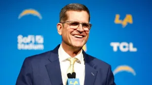 Após várias trocas no comando dos times, confira os novos técnicos na NFL em 2024