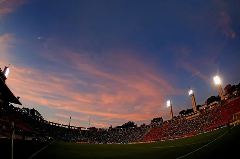 Palmeiras volta a enfrentar a Portuguesa após quase 10 anos