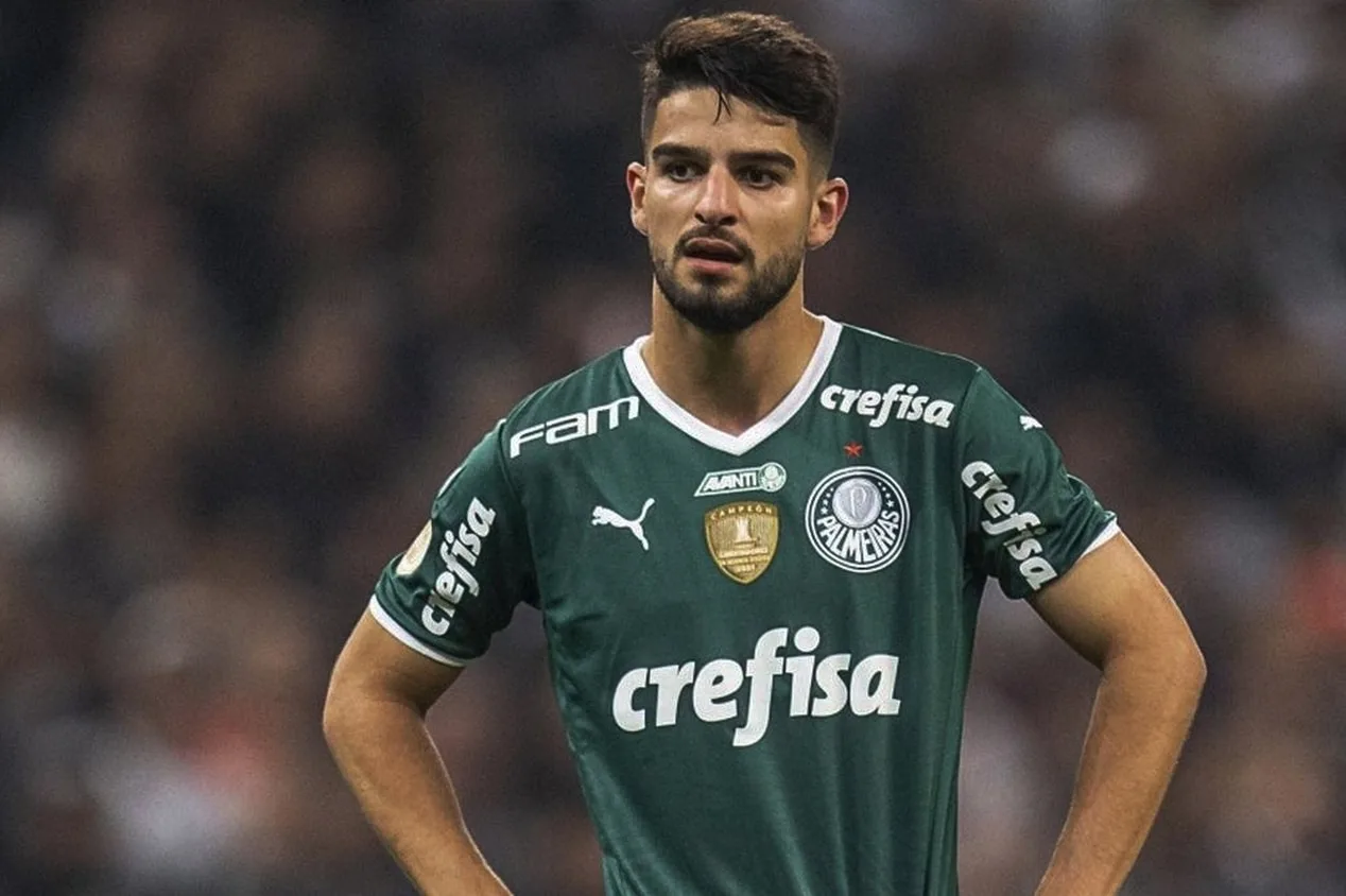 Chico Garcia questiona escalação do Palmeiras na Supercopa: “Cavando lugar no time”
