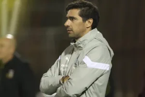 Milton Neves faz alerta ao Palmeiras antes do Dérbi contra o Corinthians