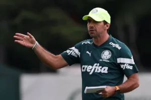 Palmeiras tem três desfalques hoje contra o São Bernardo; veja lista