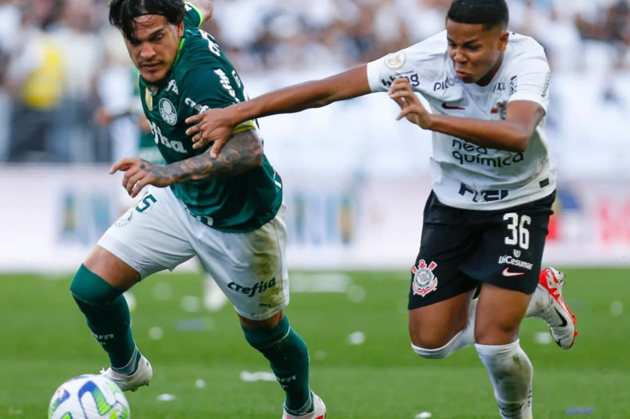 Palmeiras x Corinthians: times estão escalados com mudanças para o dérbi