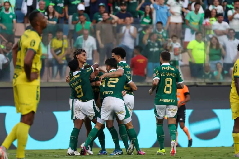 PVC diz que torcida do Palmeiras não aprova Barueri e indica outro estádio