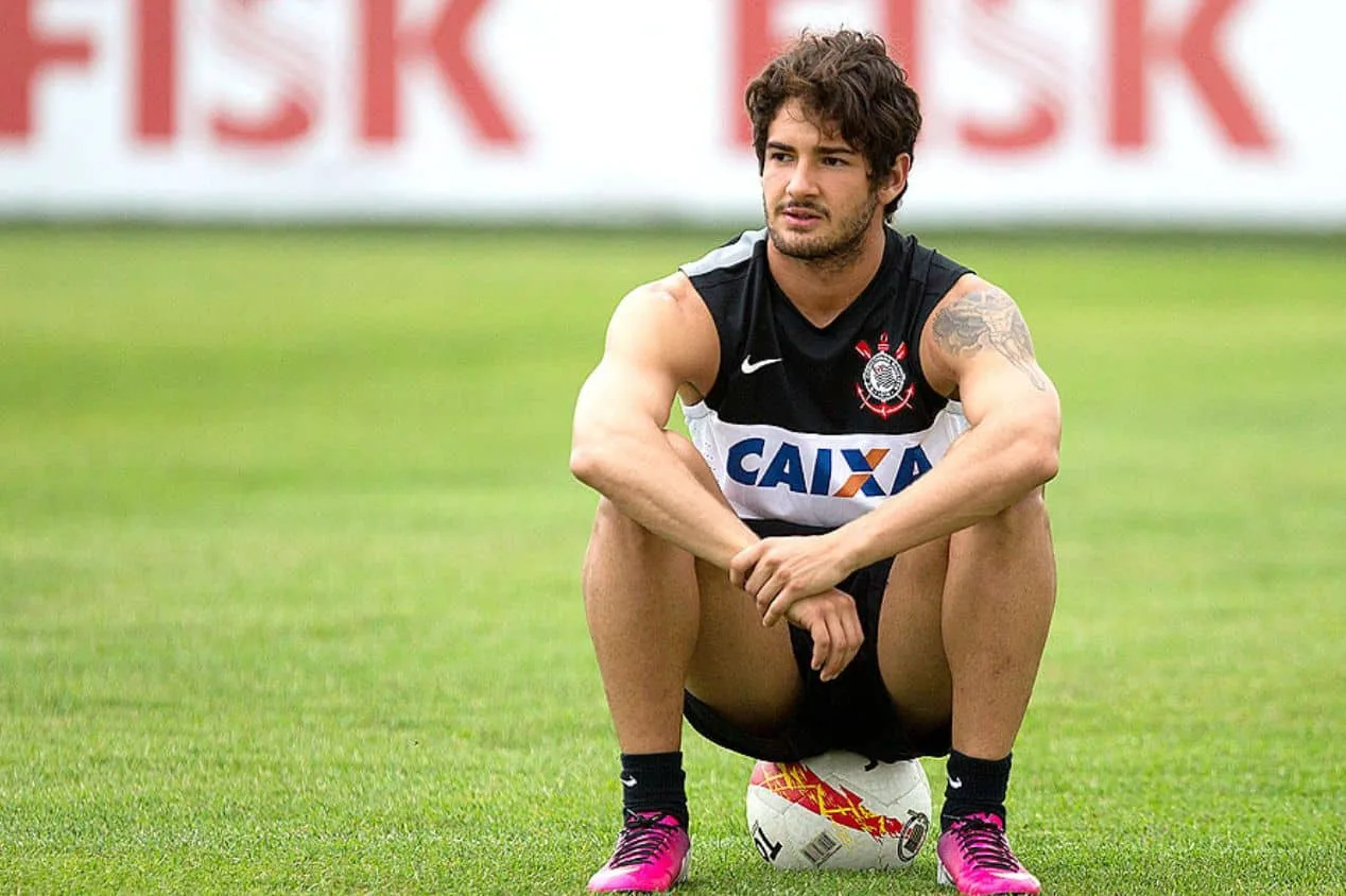 Alexandre Pato condena postura de Tite e revela promessa quebrada: “Ele errou”