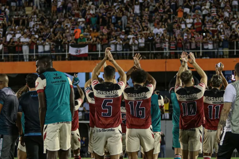 Petrolina x Santa Cruz: onde assistir ao jogo do Pernambucano