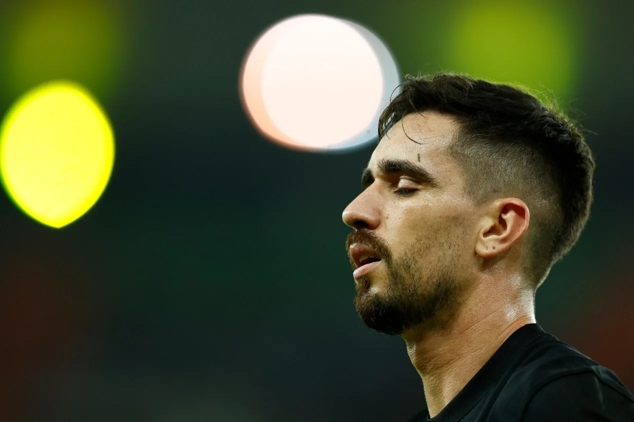 Igor Coronado, reforço do Corinthians, surpreende em chegada ao Brasil; entenda