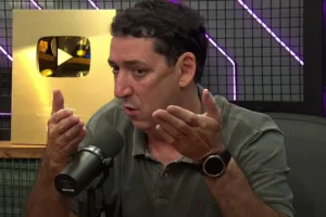 PVC escala Palmeiras para o Dérbi contra o Corinthians; veja o time