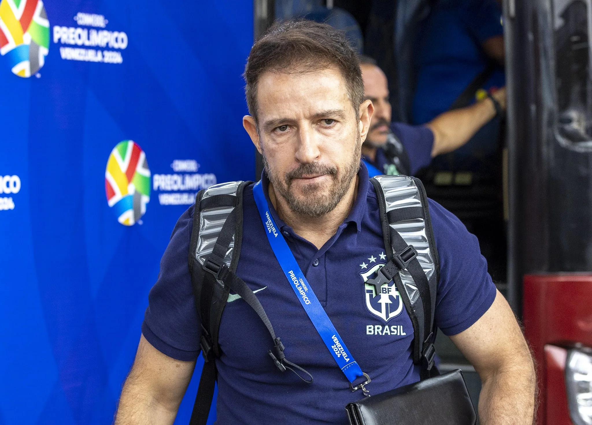 Mauro Cezar diz que ‘não seria nada mal’ a seleção brasileira cair no Pré-Olímpico