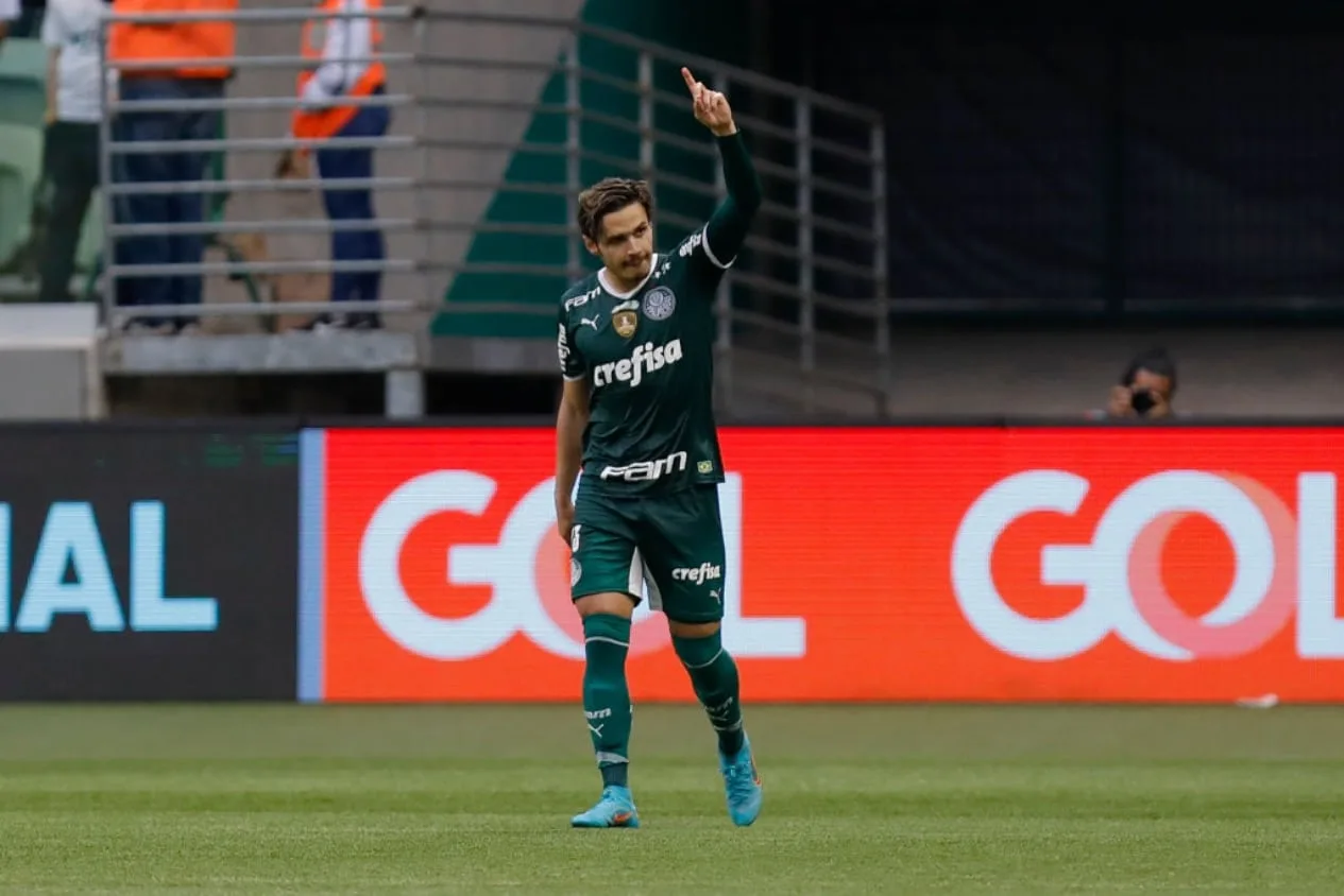 Raphael Veiga goleador pelo Palmeiras busca artilharia inédita