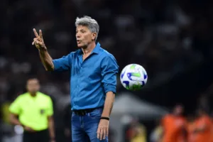 Renato Gaúcho aponta jogador “injustiçado” no futebol brasileiro