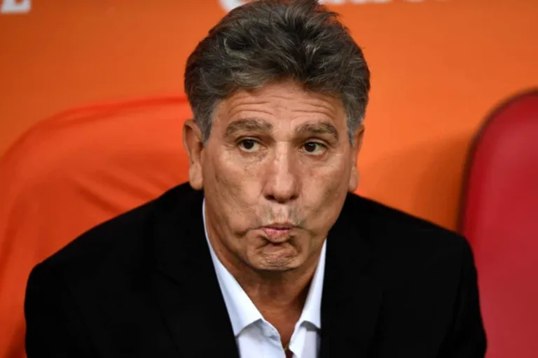 Vampeta rebate discurso de Renato Gaúcho sobre a seleção: “Balela”