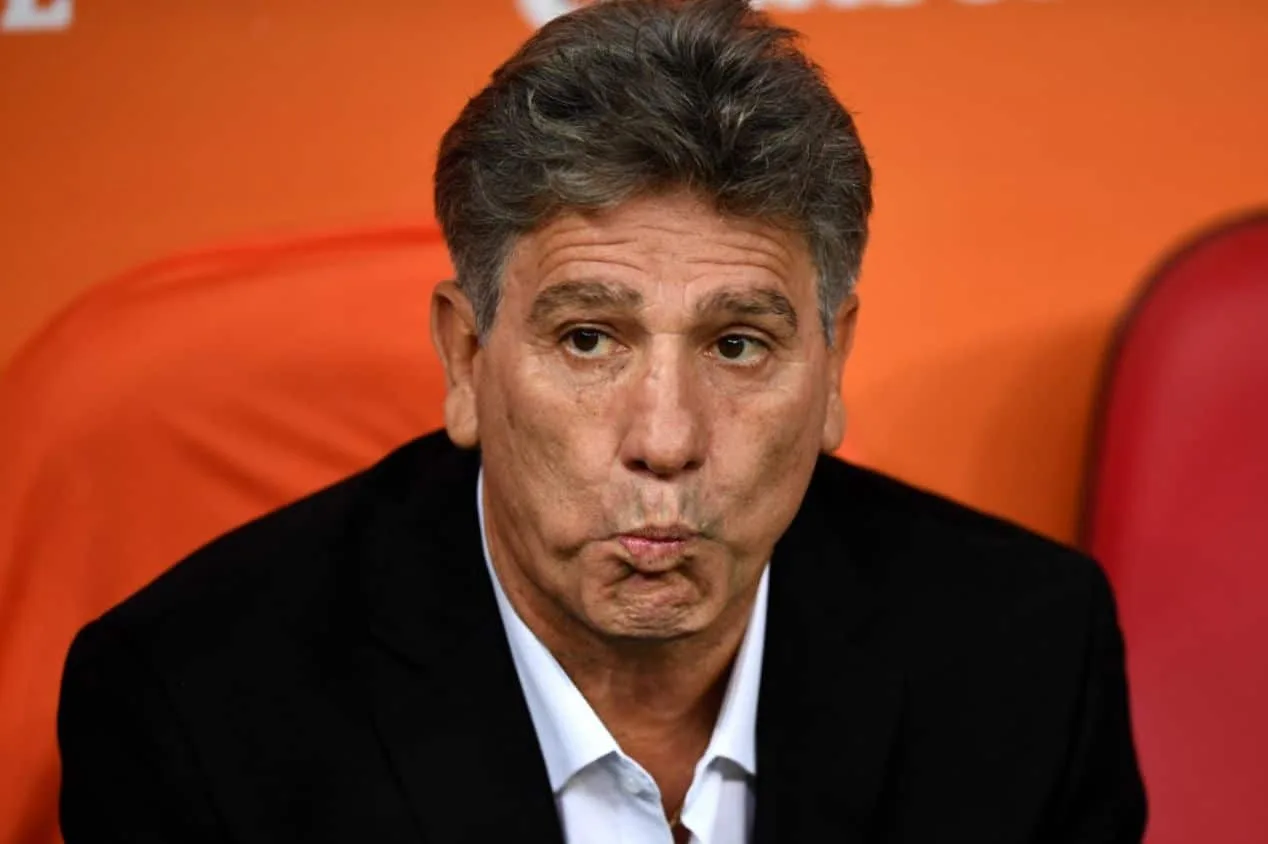 Vampeta rebate discurso de Renato Gaúcho sobre a seleção: “Balela”