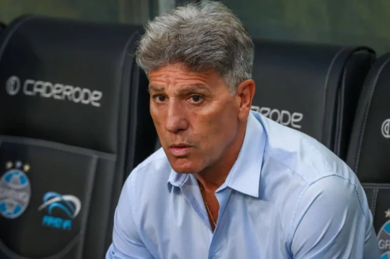 Renato Gaúcho deixa aviso sobre treta entre Romário e Edmundo: “Vou falar”