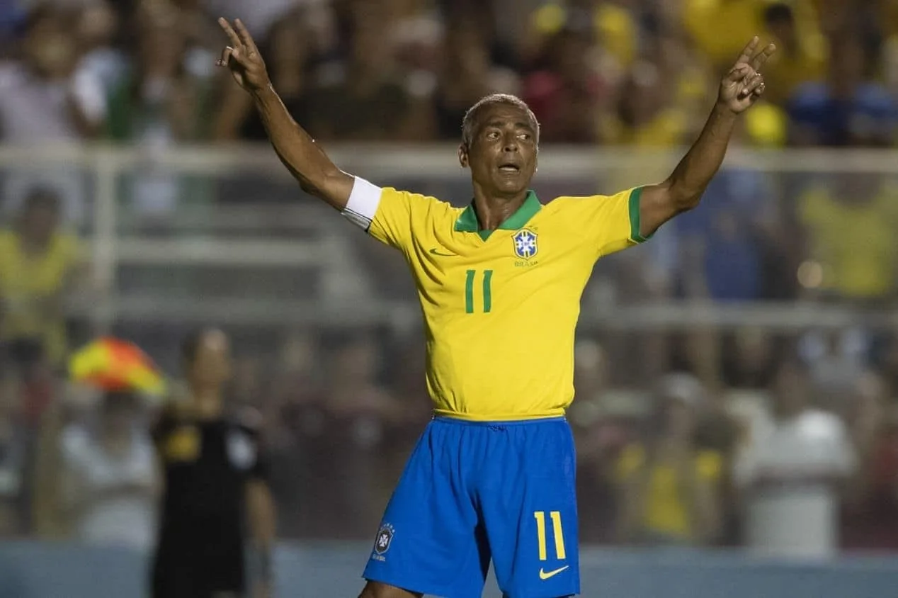 Rizek vê atacante da seleção com estilo semelhante ao de Romário: “Movimentação corporal”