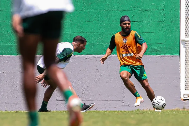 Fluminense: Fernando Diniz pode ter retorno importante contra a LDU