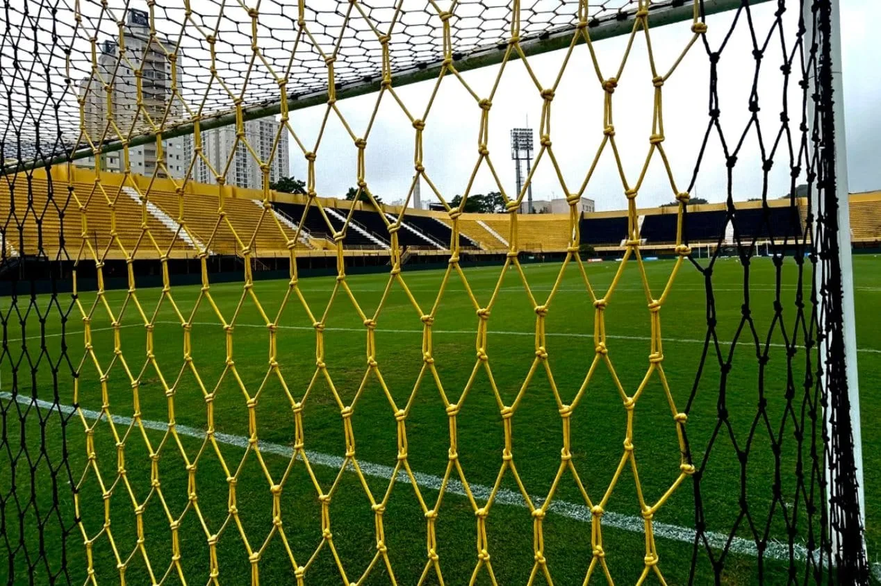 São Bernardo x Palmeiras é interrompido por queda de energia