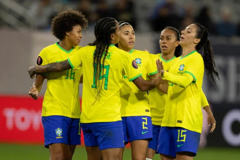 Goleada sobre o Panamá não esconde a necessidade de ajustes na Seleção Feminina