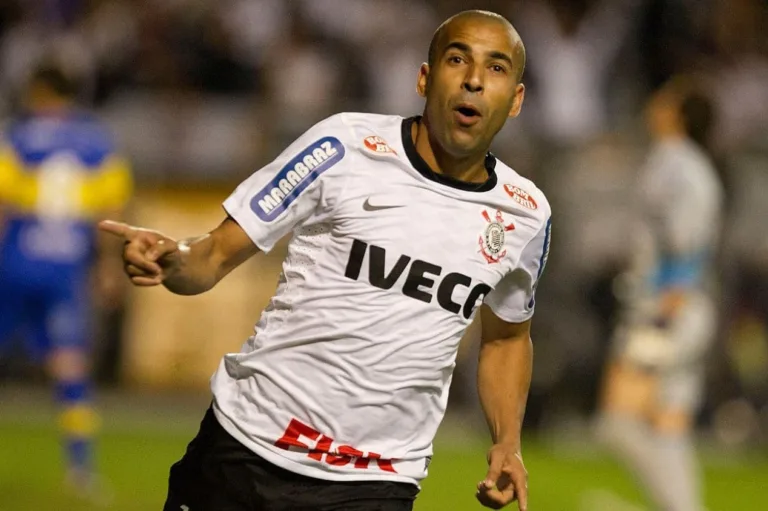 Sheik se coloca acima de Gabigol, Vinícius Júnior e Mbappé: “Joguei mais”