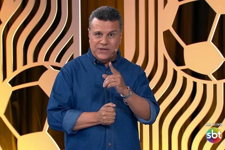 SBT anuncia saída do narrador Téo José; saiba mais