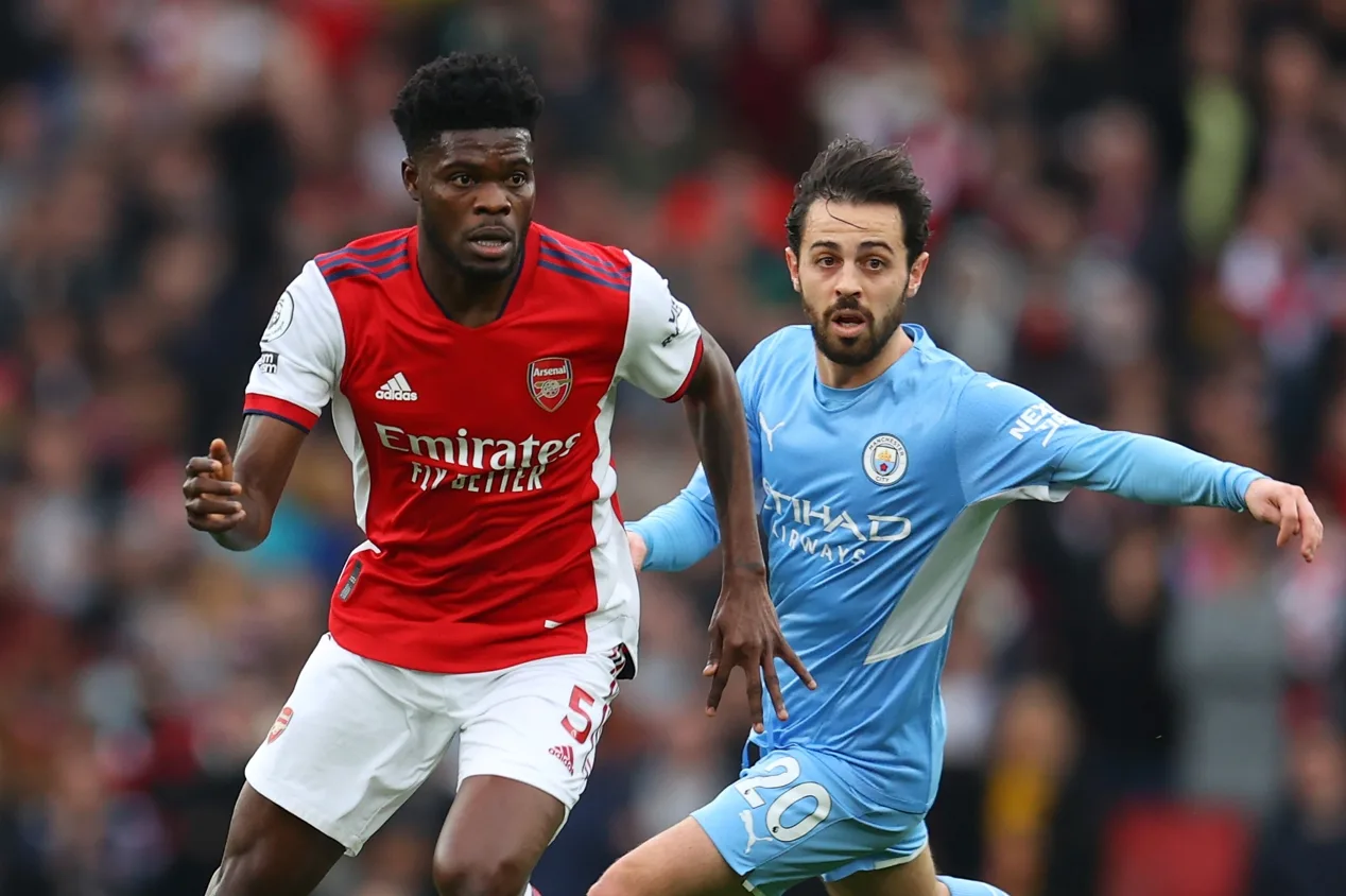Thomas Partey se recupera de lesão e viaja com o Arsenal para jogo pela Premier League