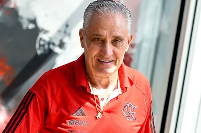 Ex-presidente do Corinthians critica Tite: “Não é 100% profissional”