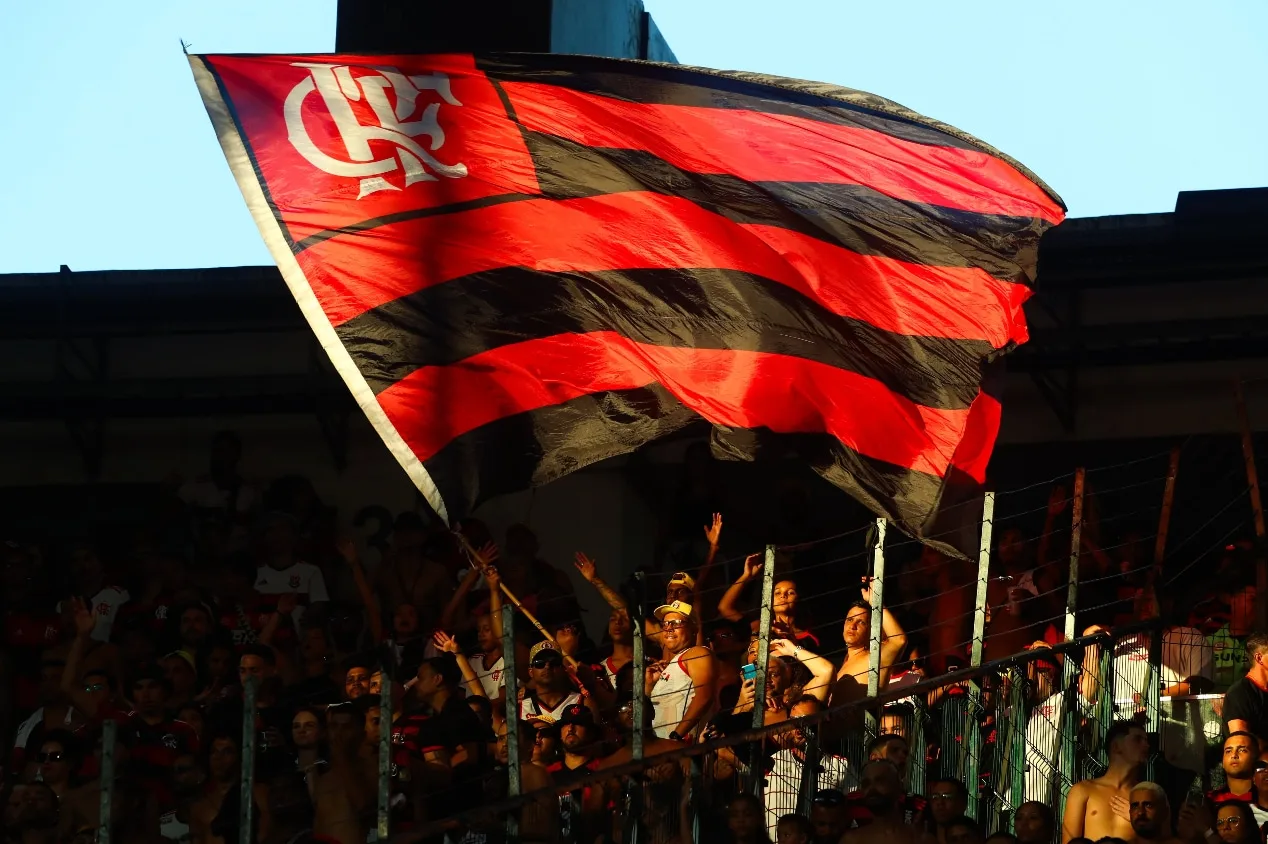 RMP polemiza sobre transmissão da Band e rebate torcedor do Flamengo: “Imbecil”
