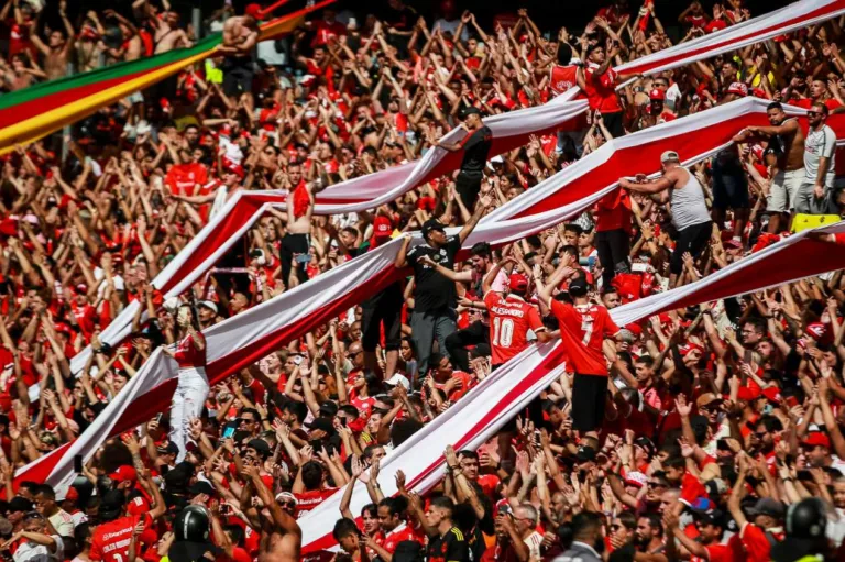 Baldasso tem reação inusitada com demissão no Internacional; assista