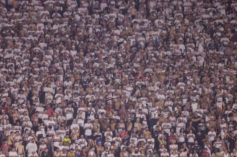 RMP revolta torcedores do SPFC antes da Supercopa contra o Palmeiras