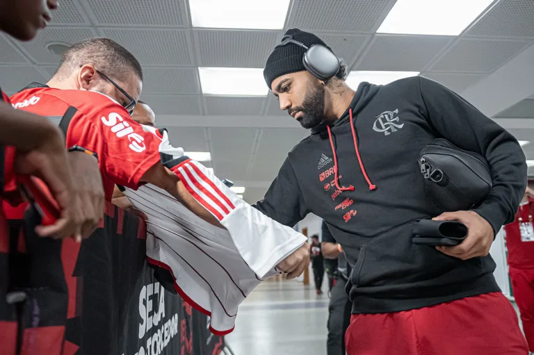 André Rocha repercute atitude dos torcedores do Flamengo: “Desespero”