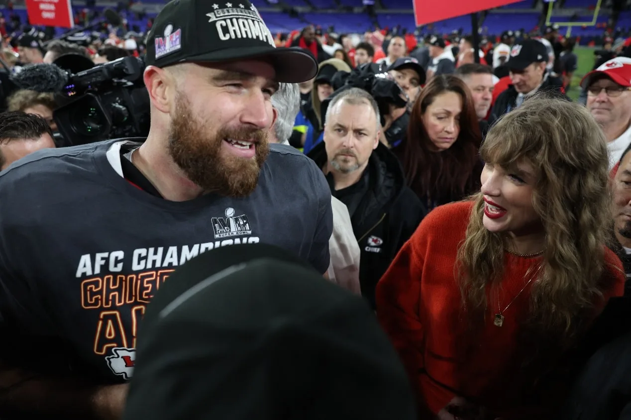 Travis Kelce comenta sobre o sucesso de Taylor Swift no Grammy: “Ela é inacreditável”