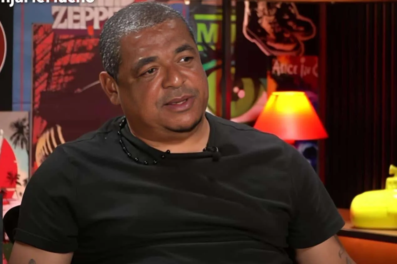 Vampeta surpreende sobre convocação de Dorival Jr. na seleção brasileira: “Se prepara”