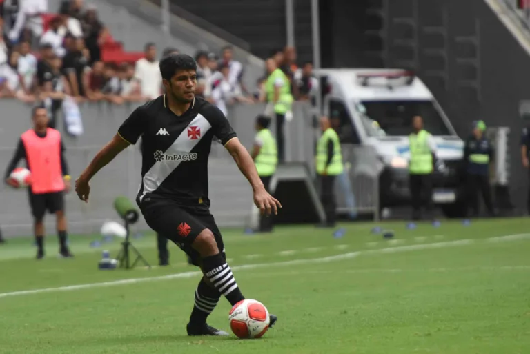 Vasco x Flamengo – Campeonato Carioca: palpites, escalação e onde assistir – 04/02/2024