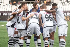 Vasco tem desfalques hoje em estreia na Copa do Brasil; veja nomes