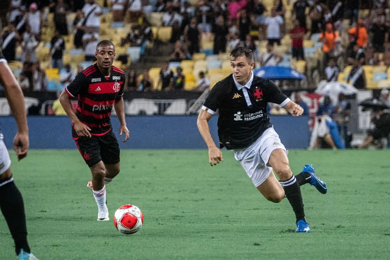 Vasco e Flamengo empatam no placar e na certeza de que precisam melhorar muito