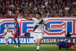 Vasco supera o Marcílio Dias e avança à segunda fase da Copa do Brasil