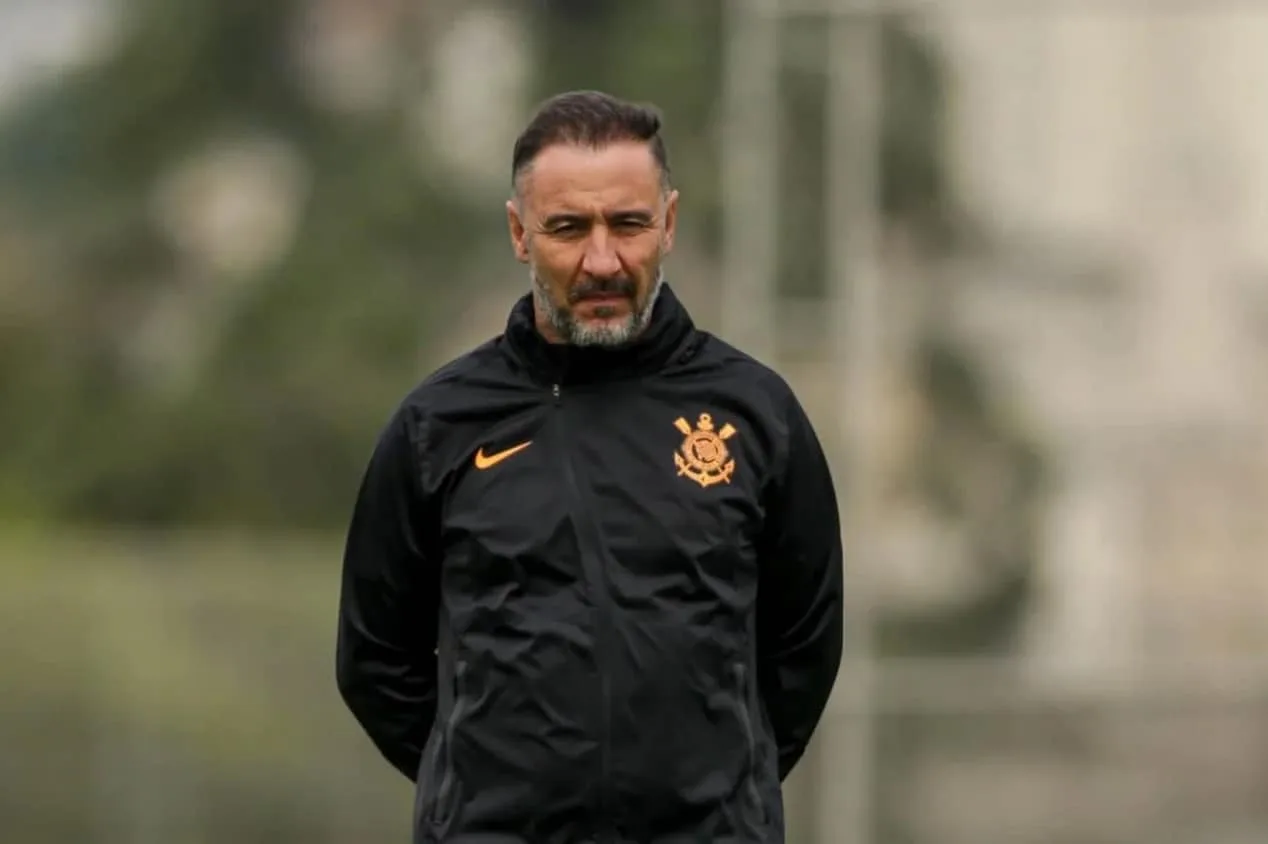 Craque Neto aponta técnico que deu certo no Corinthians recentemente: “Só foi um”