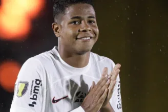Wesley abre o placar em Cianorte x Corinthians