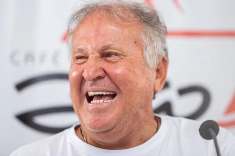 Zico lança título de capitalização para ajudar combate ao câncer