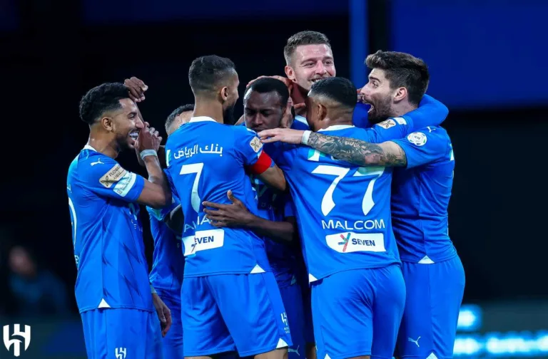 Al-Hilal busca a virada contra o Al-Ittihad e garante a vitória com gol de Malcolm