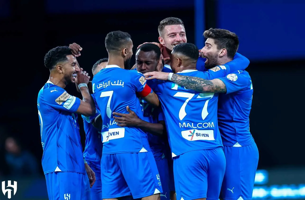 Al-Hilal busca a virada contra o Al-Ittihad e garante a vitória com gol de Malcolm
