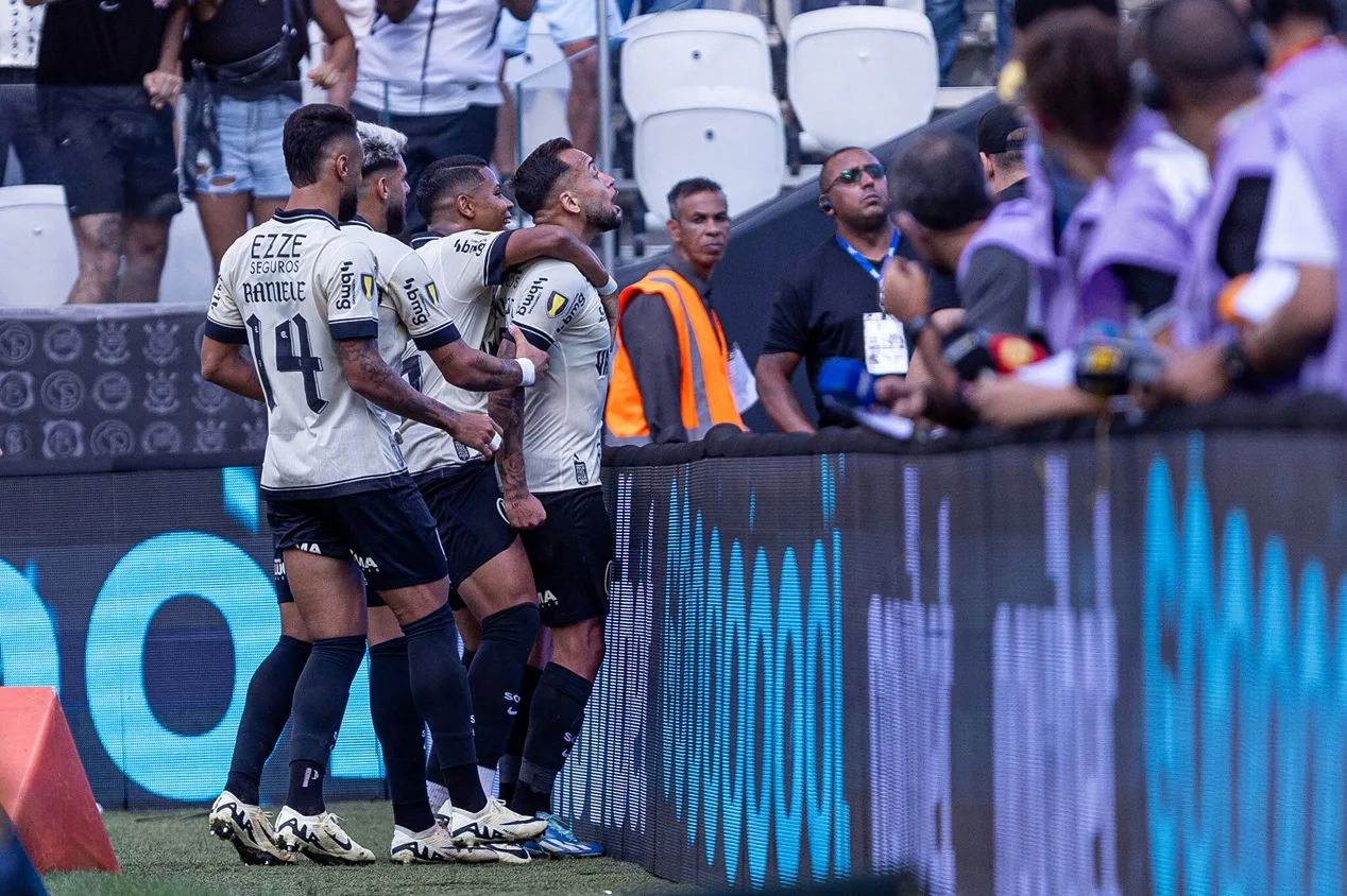 “Fico” de Maycon, dupla lesionada e mais: as notícias do Corinthians hoje (06)