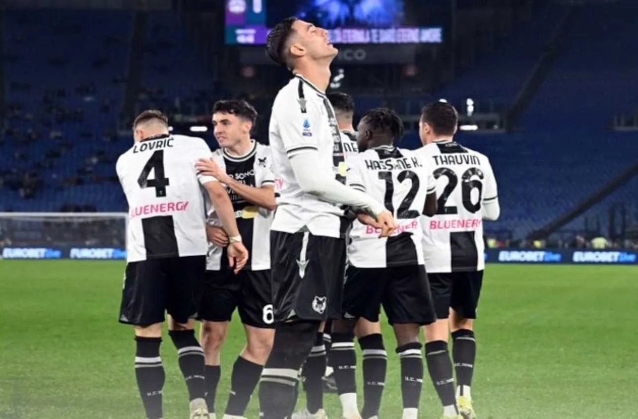 Udinese vence a Lazio no Olímpico e se afasta da zona do rebaixamento do Italiano