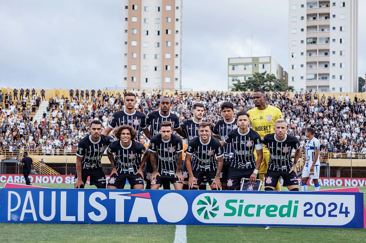 Renovação de joia, dívida com elenco paga e mais: as notícias do Corinthians hoje (12)