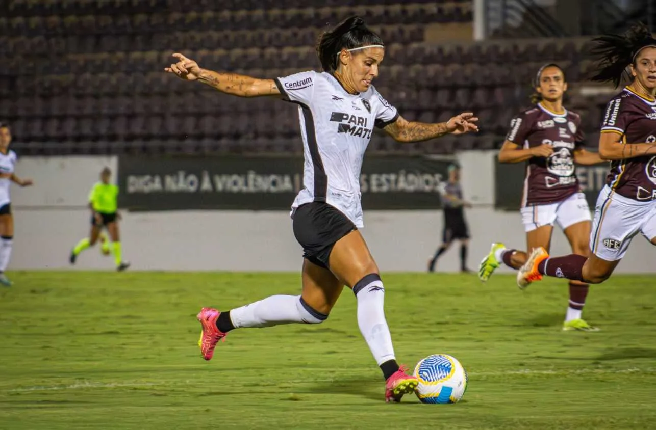 Botafogo abre o placar, mas cede o empate para a Ferroviária no Brasileirão Feminino