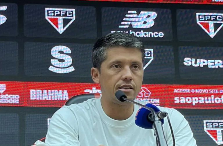 SPFC é eliminado e Carpini abre o jogo sobre ausência de James nos pênaltis